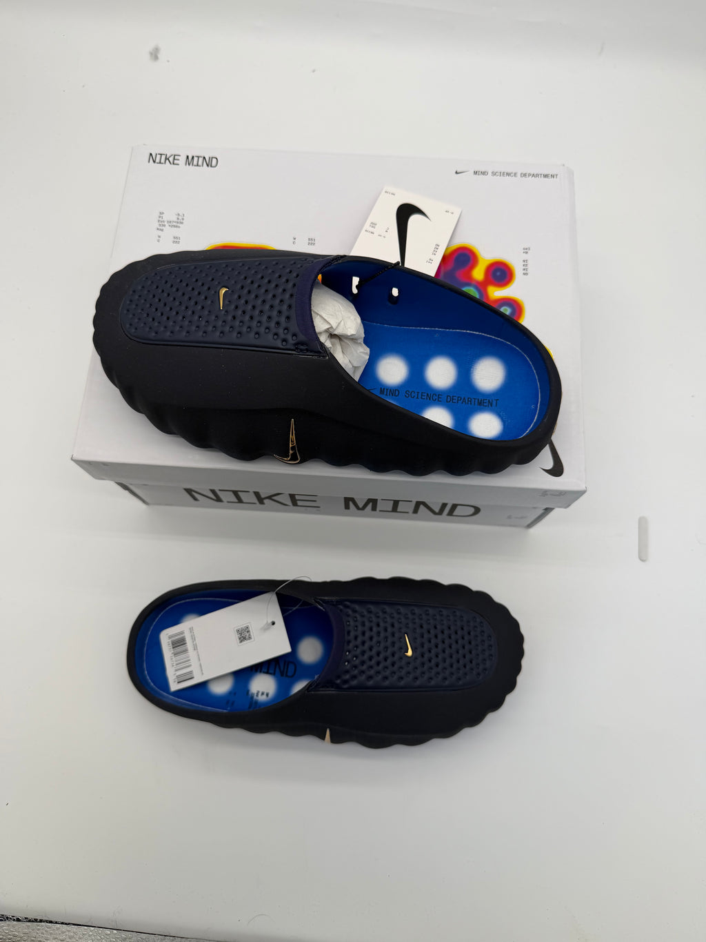 Nike Mind - Blackened Blue / Metallic Copper