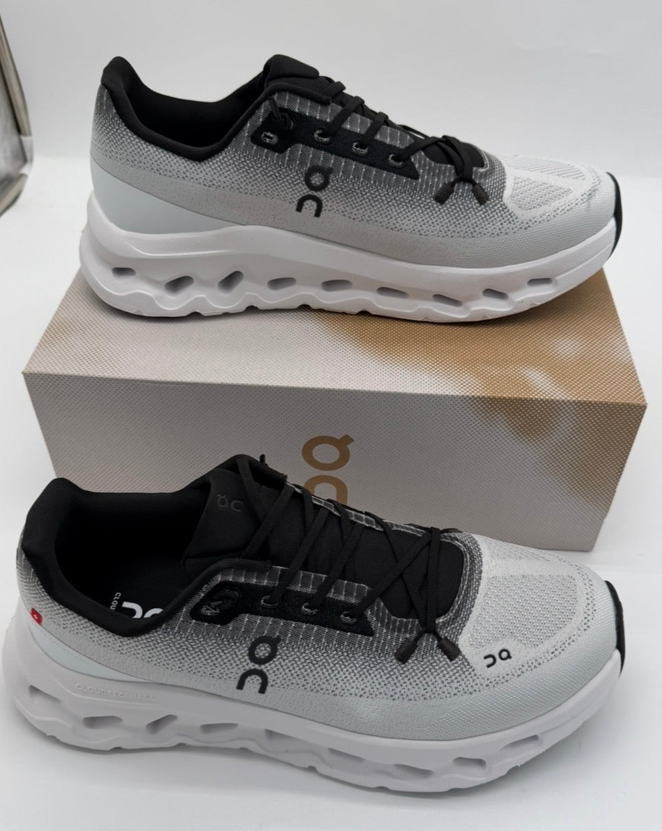 ON Cloudtilt Black Ivory Men's Trainers