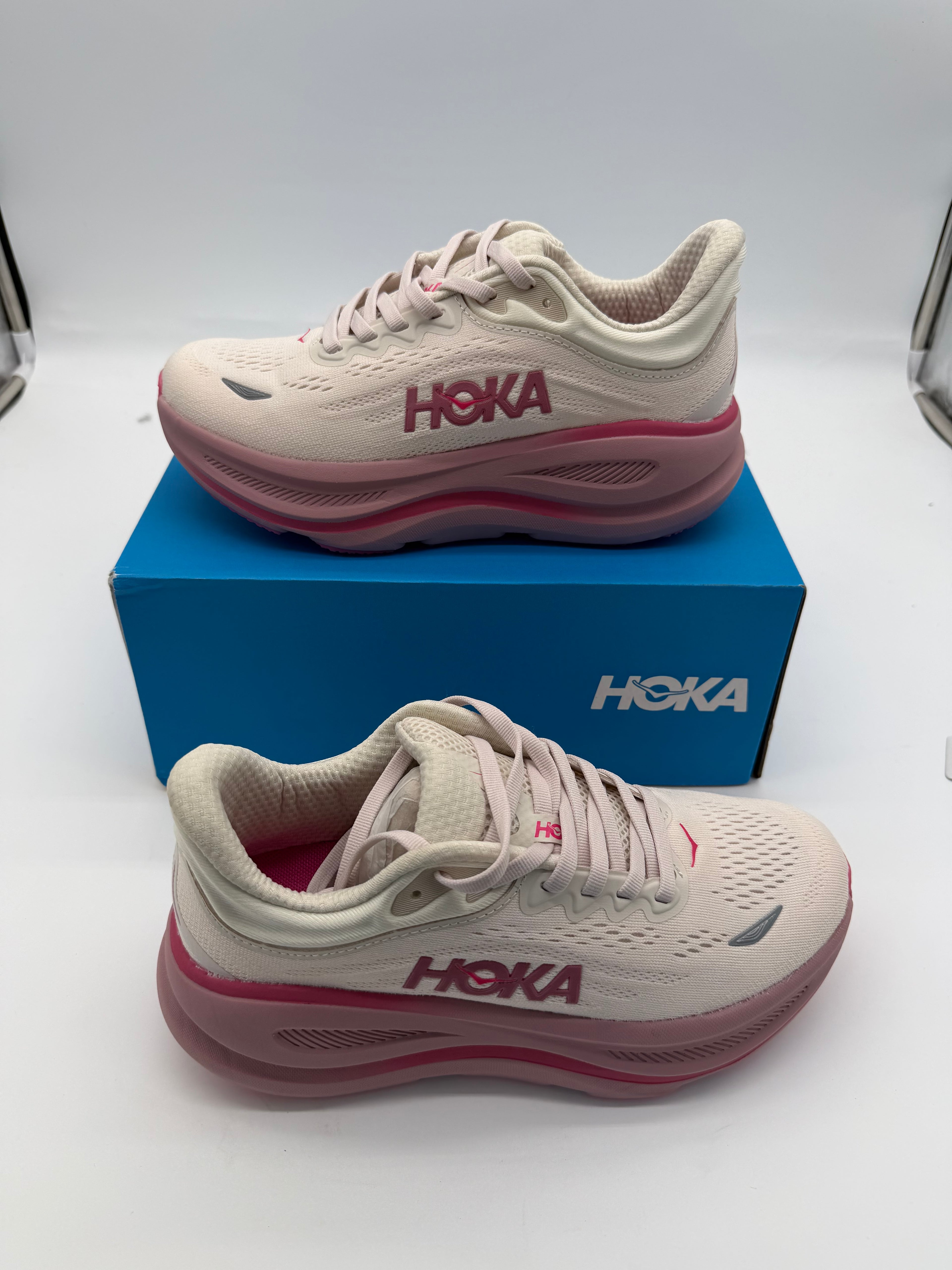 HOKA Women’s Bondi 9 - Beige Pink