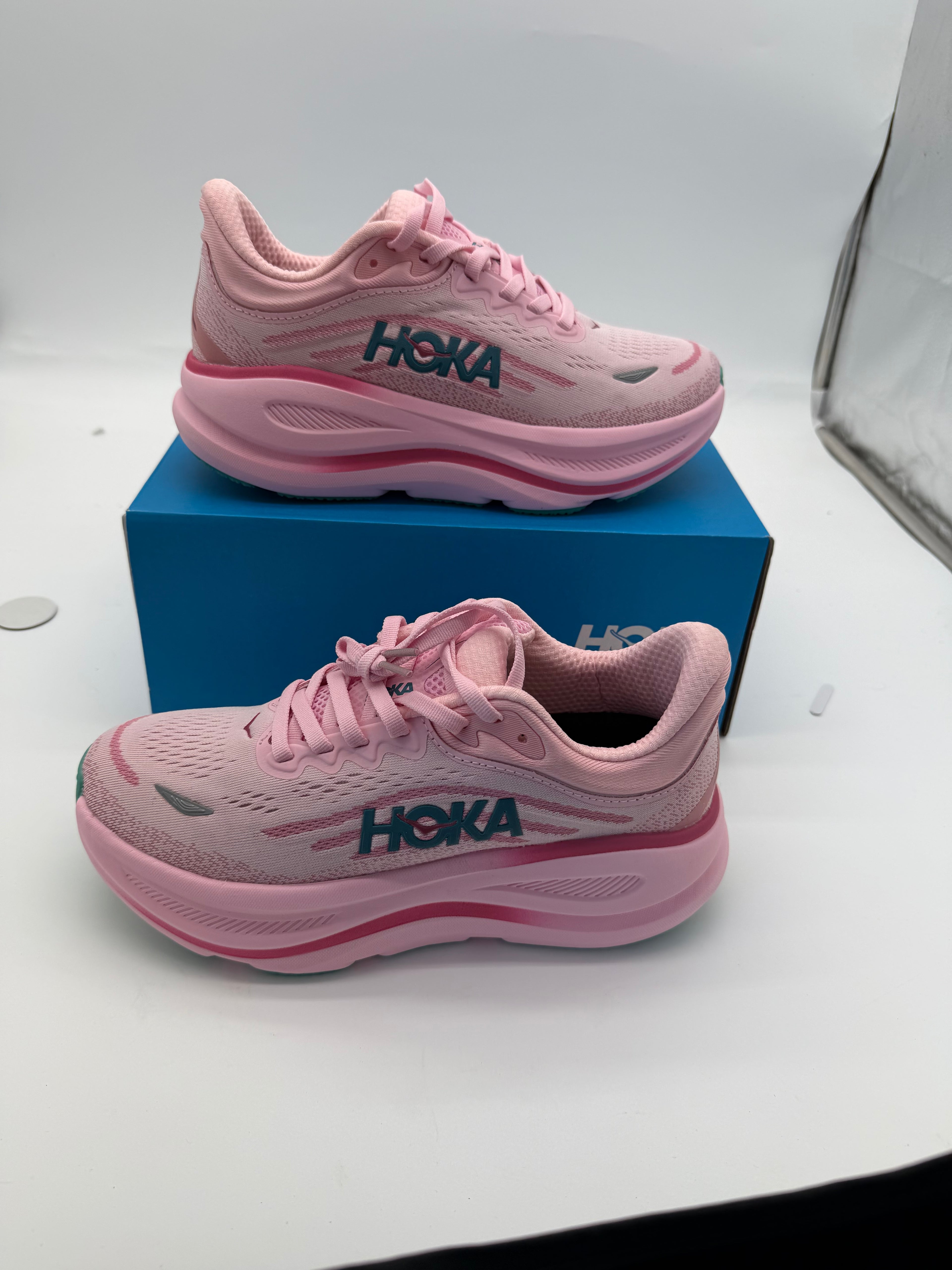 HOKA Women’s Bondi 9 - Pink Green
