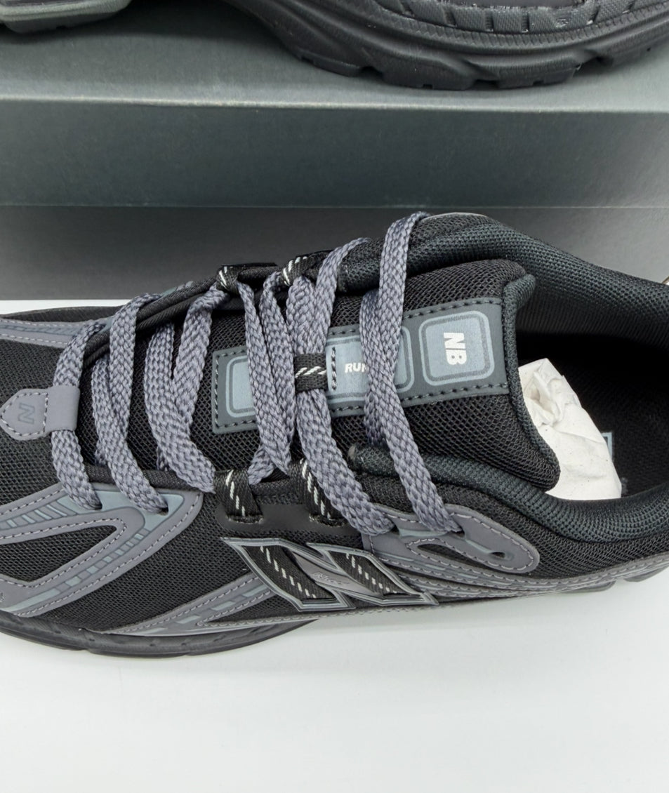 New Balance 1906R Black Grey Black Phantom Grey