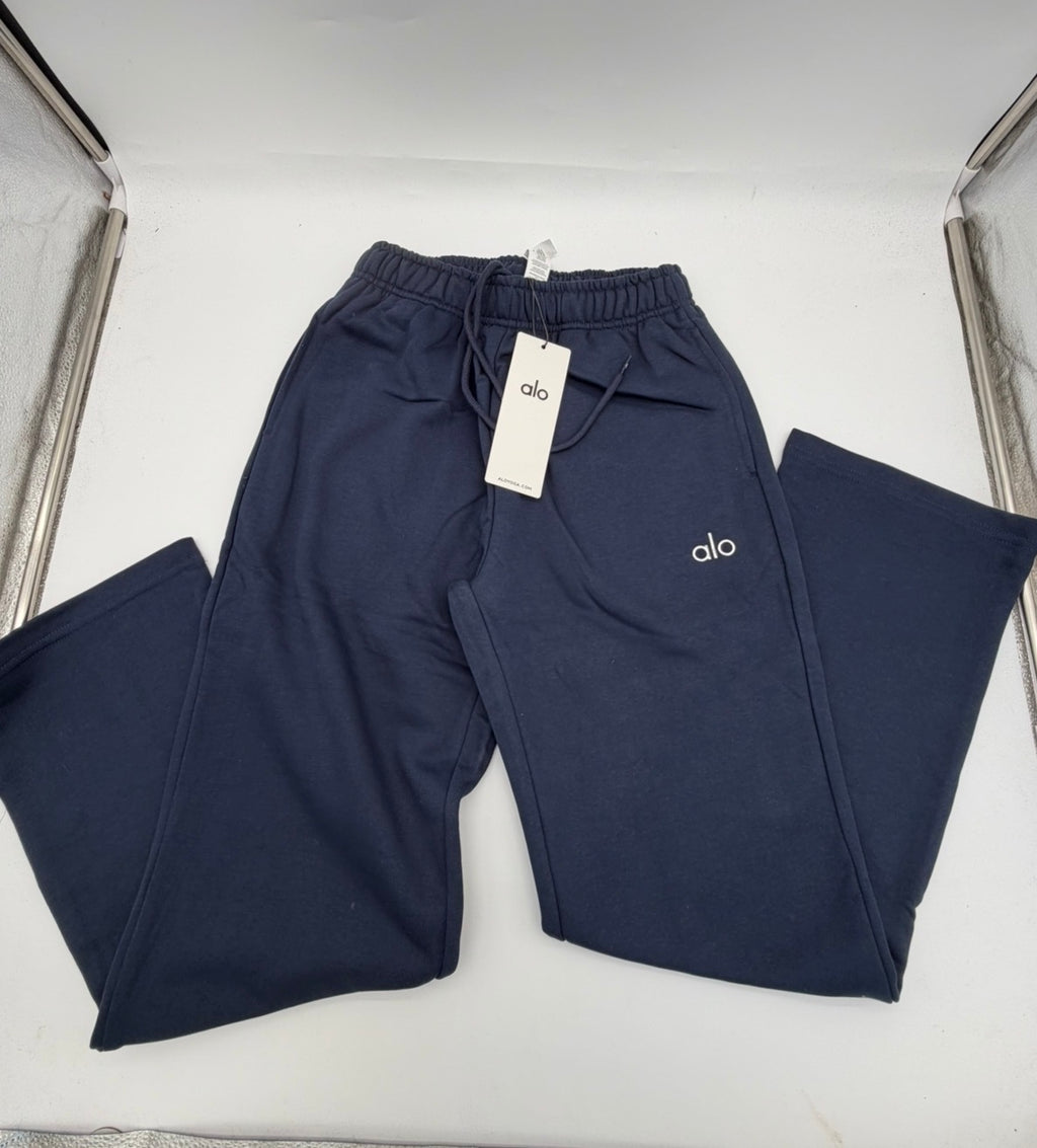 ALO Yoga Accolade Straight Leg Sweatpants - Navy | Men's