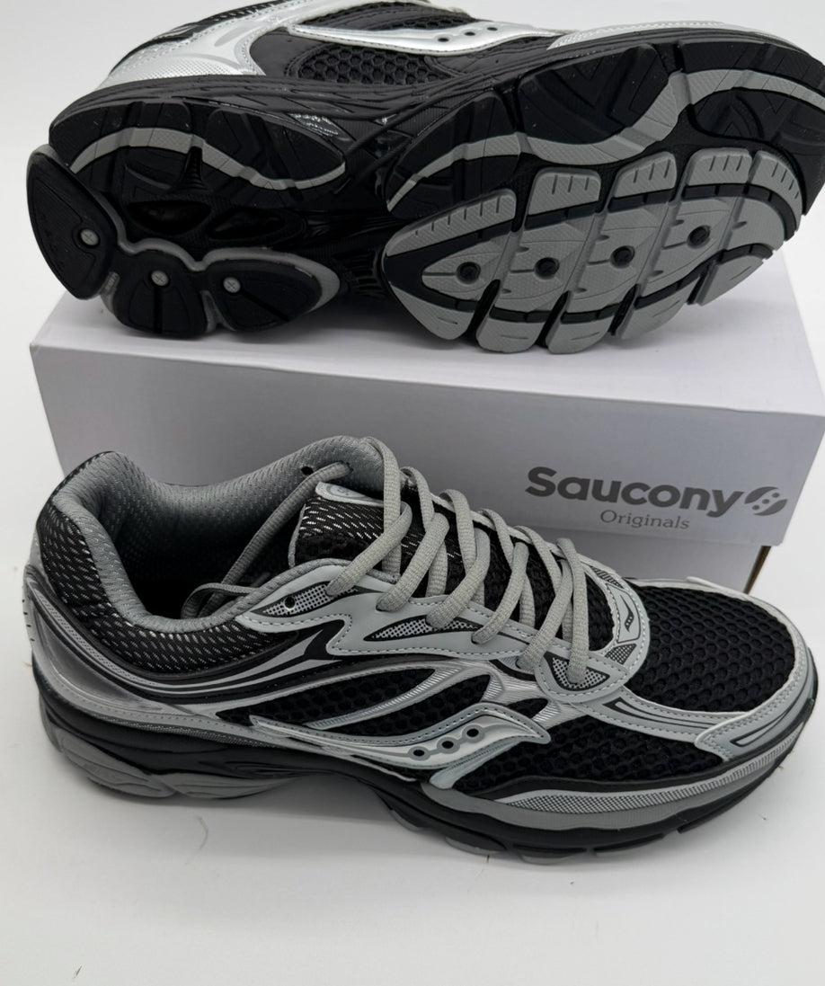 Saucony ProGrid Omni 9 - Black / Grey
