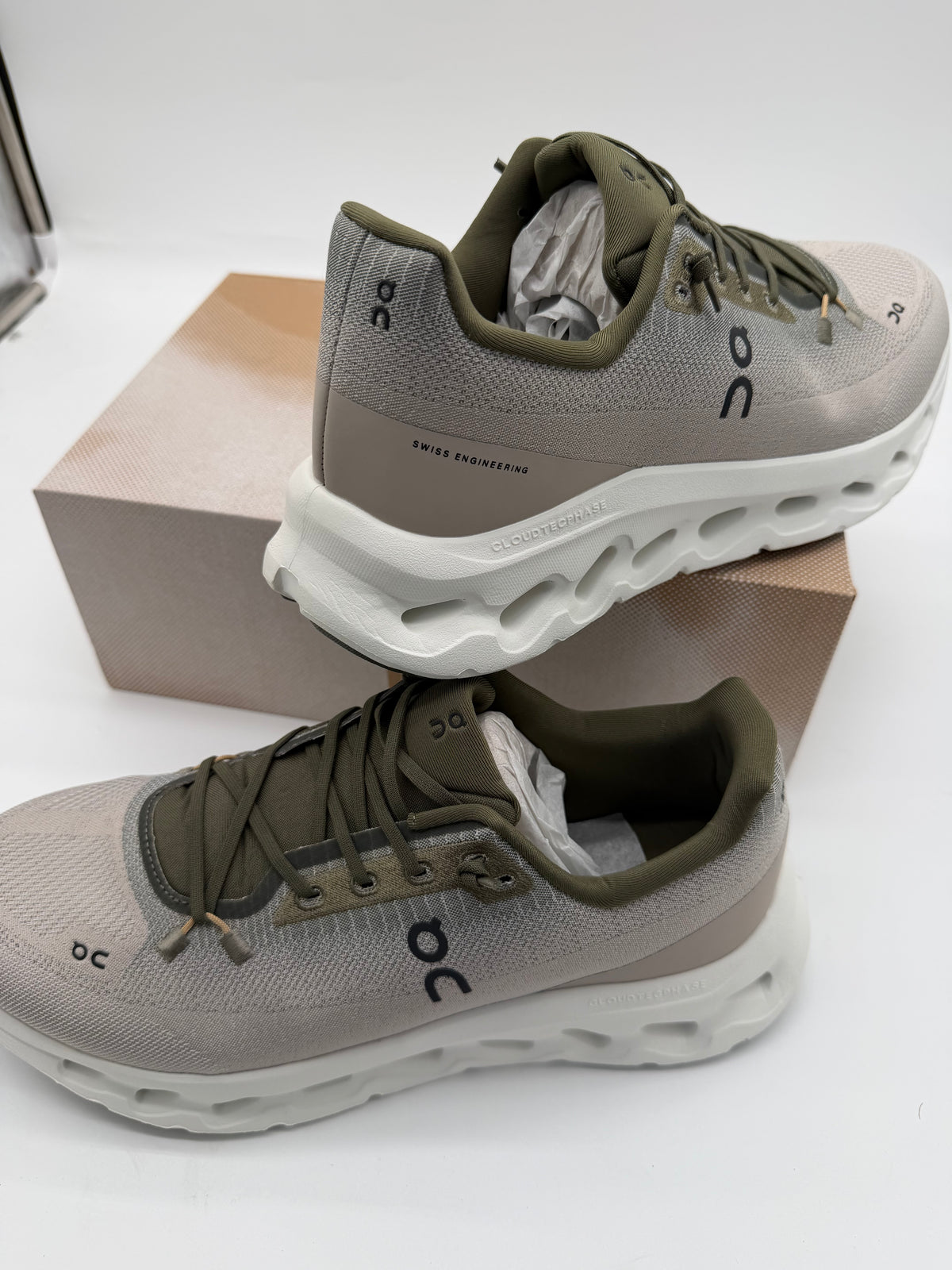 ON Cloud Tilt Olive Desert Men's Trainers