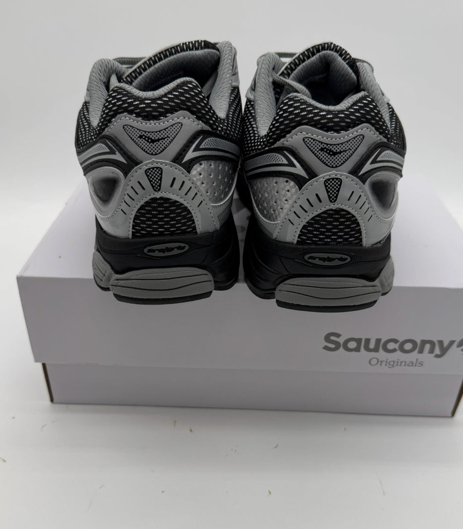 Saucony ProGrid Omni 9 - Black / Grey