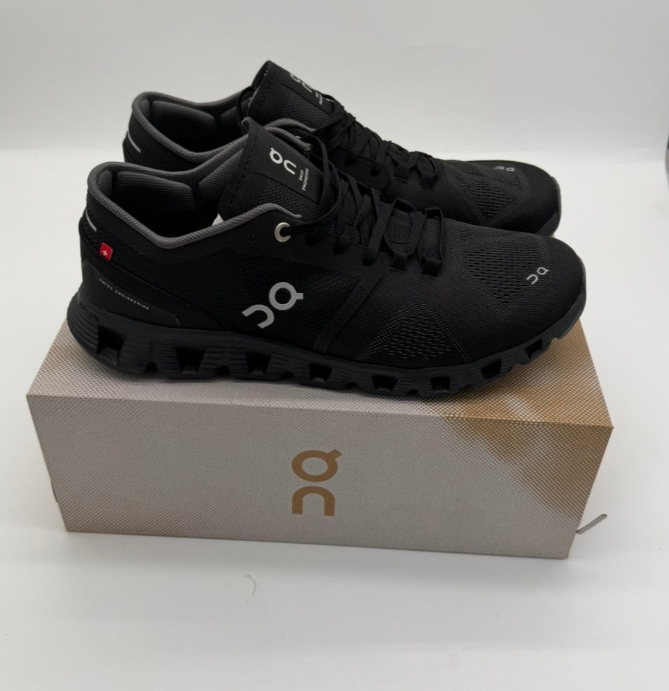 ON Cloud X Black Men's Trainers