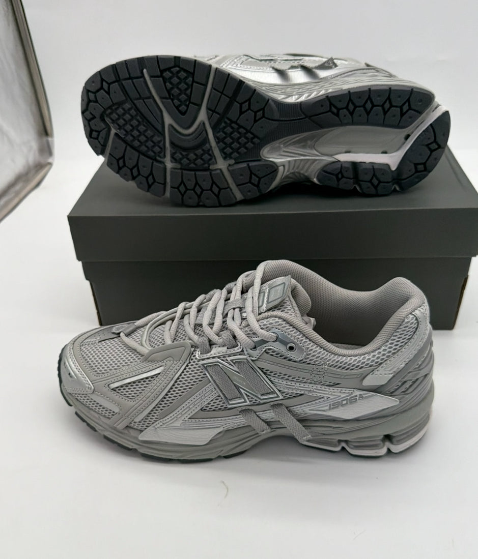 New Balance 1906R Silver Concrete M1906AG