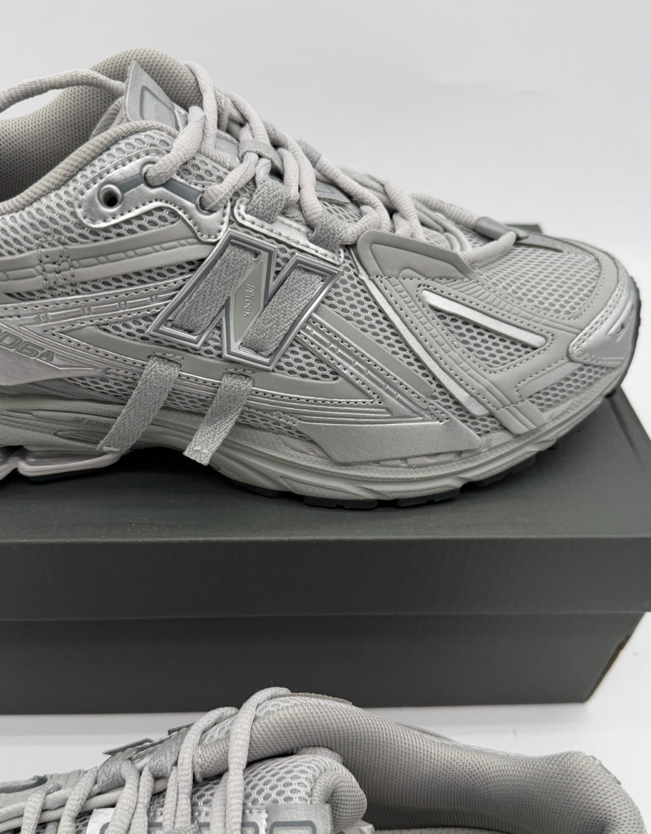 New Balance 1906R Silver Concrete M1906AG