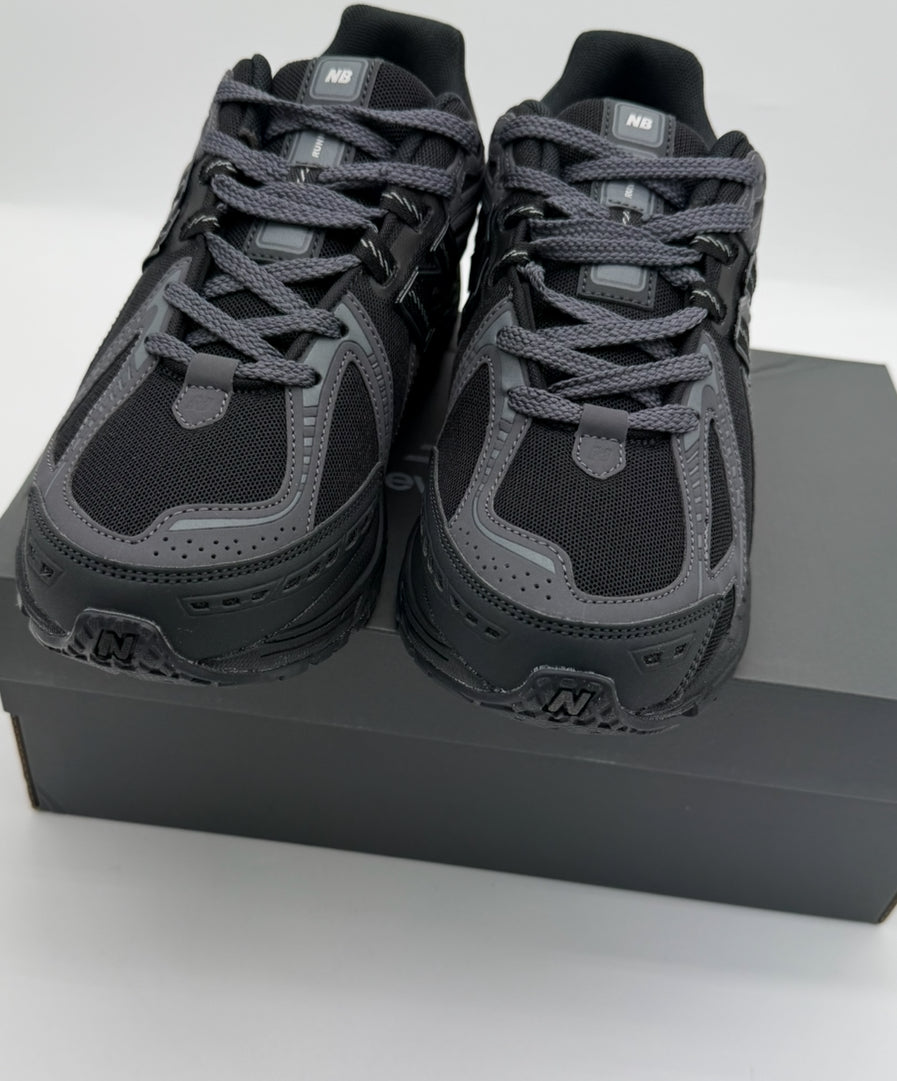 New Balance 1906R Black Grey Black Phantom Grey