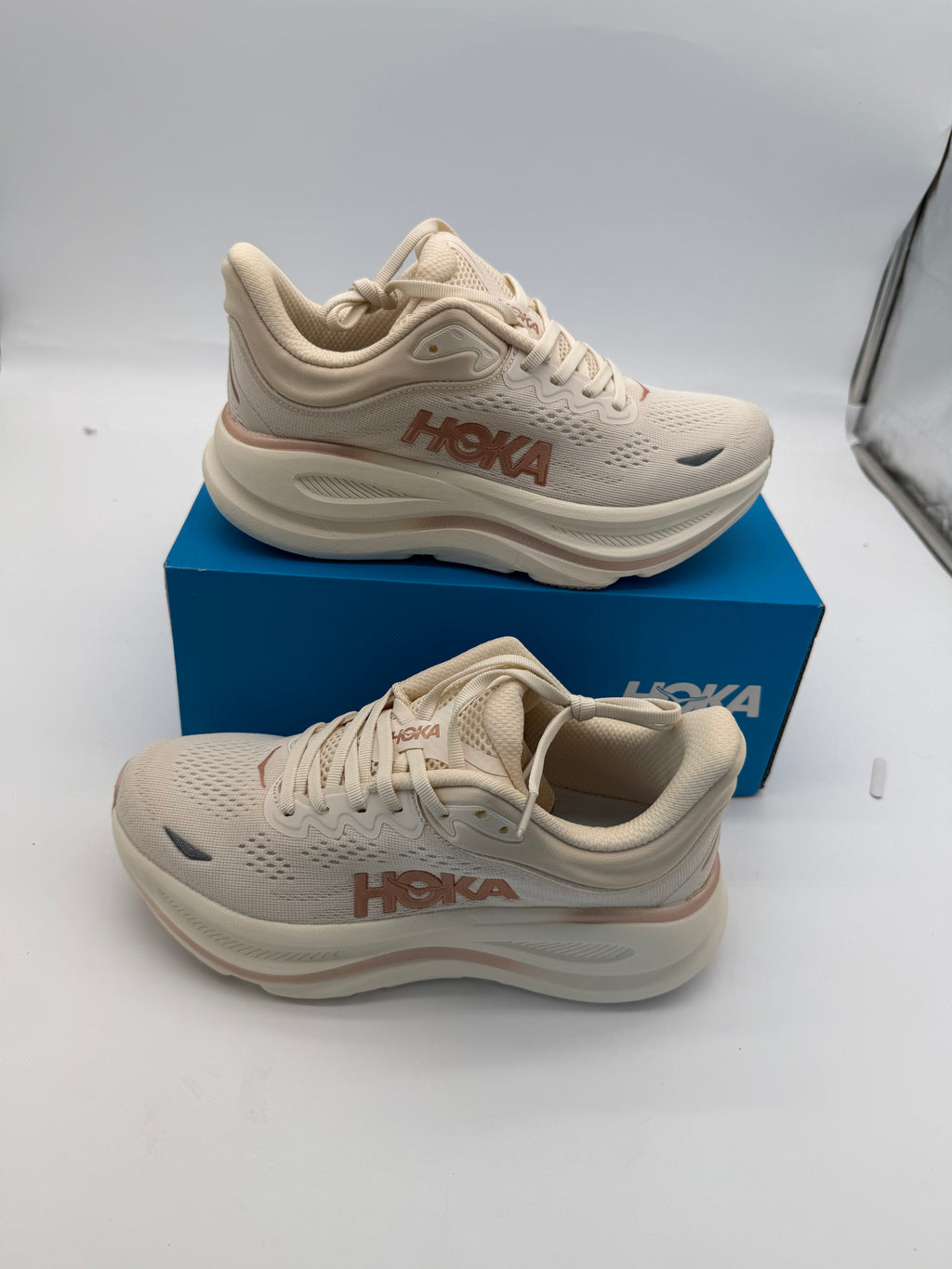 HOKA Women’s Bondi 9 - Beige