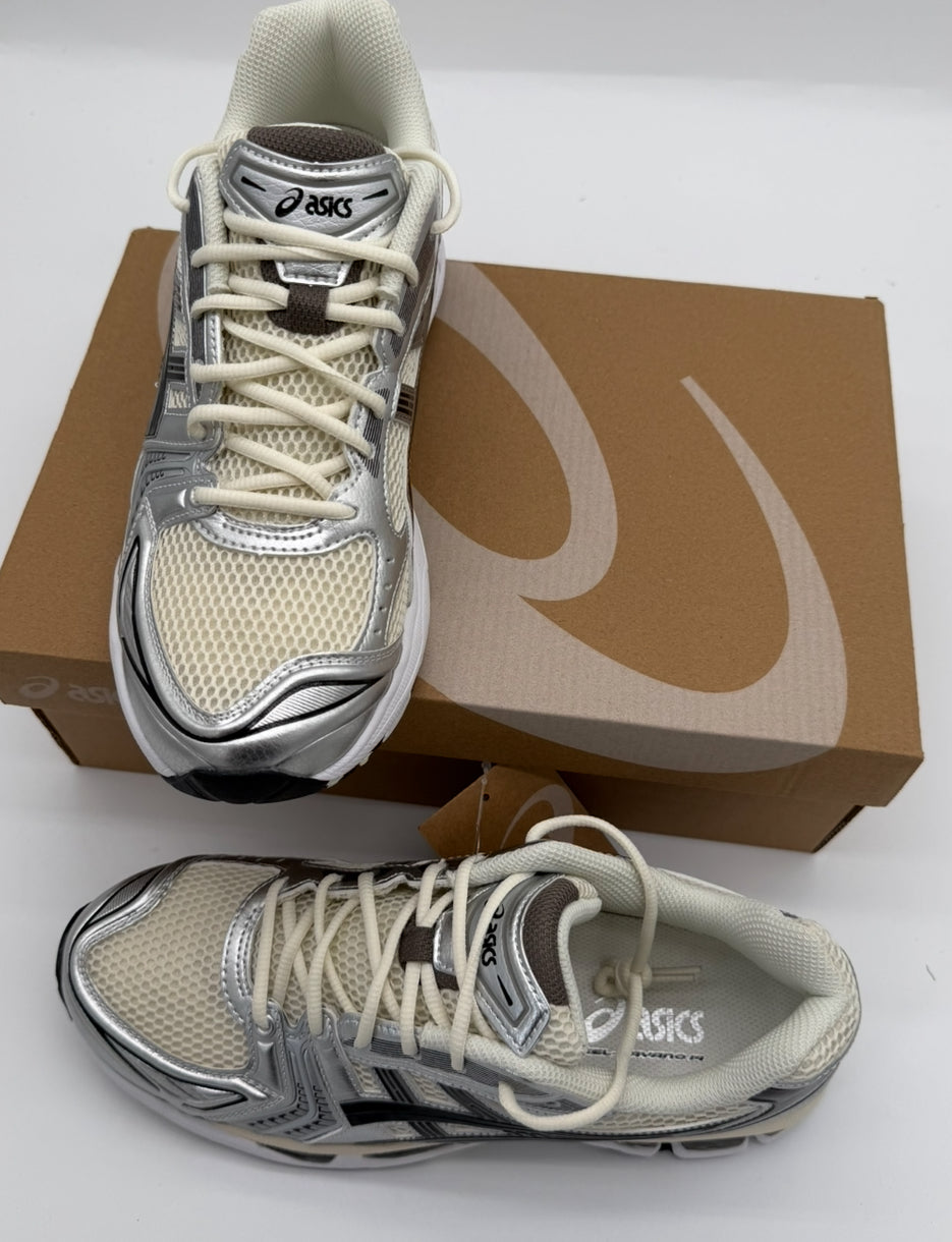 ASICS Gel-Kayano 14 - Cream / Black