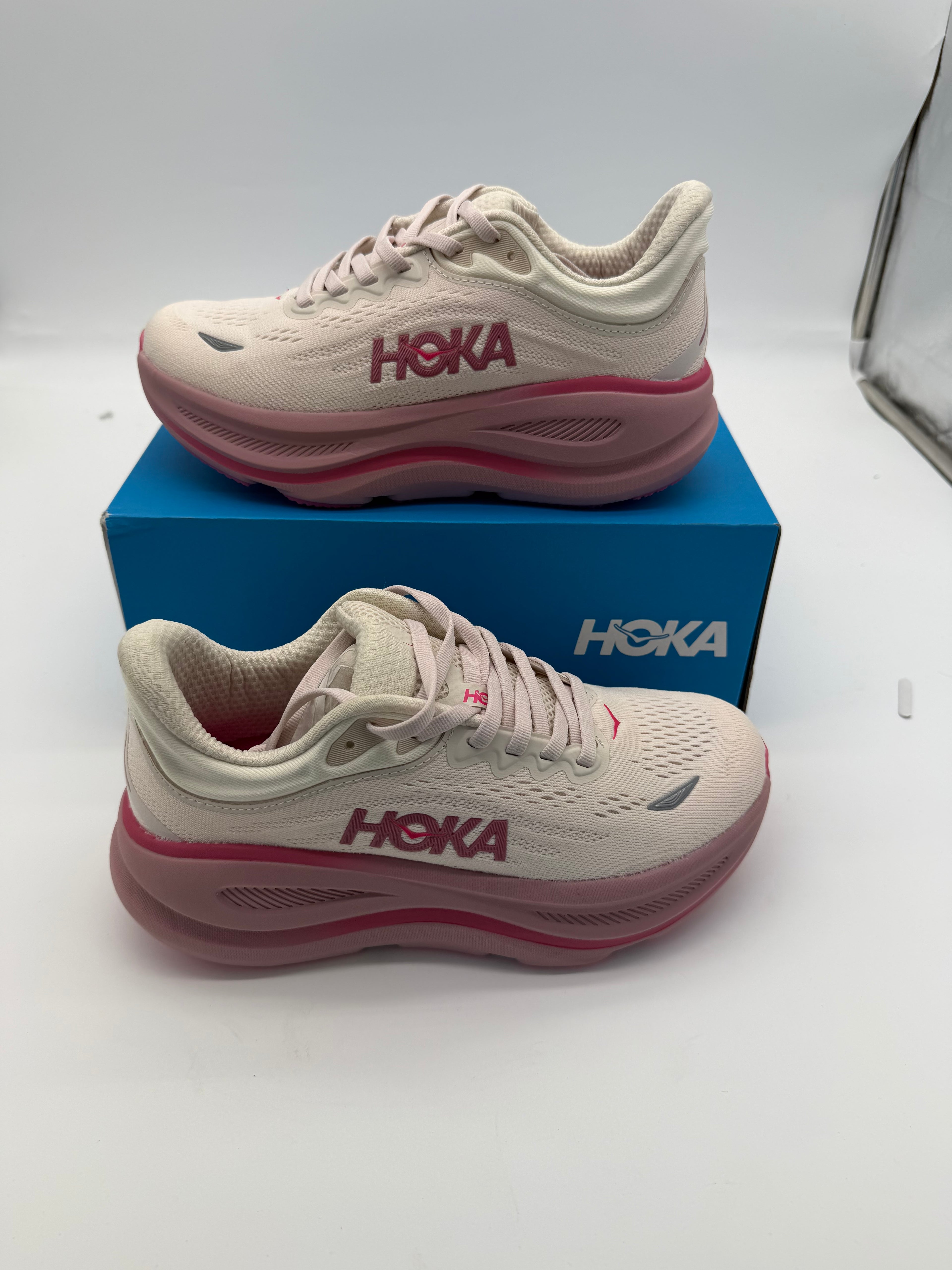 HOKA Women’s Bondi 9 - Beige Pink
