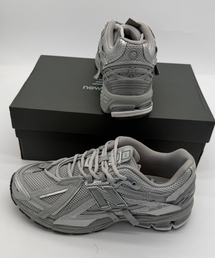 New Balance 1906R Silver Concrete M1906AG