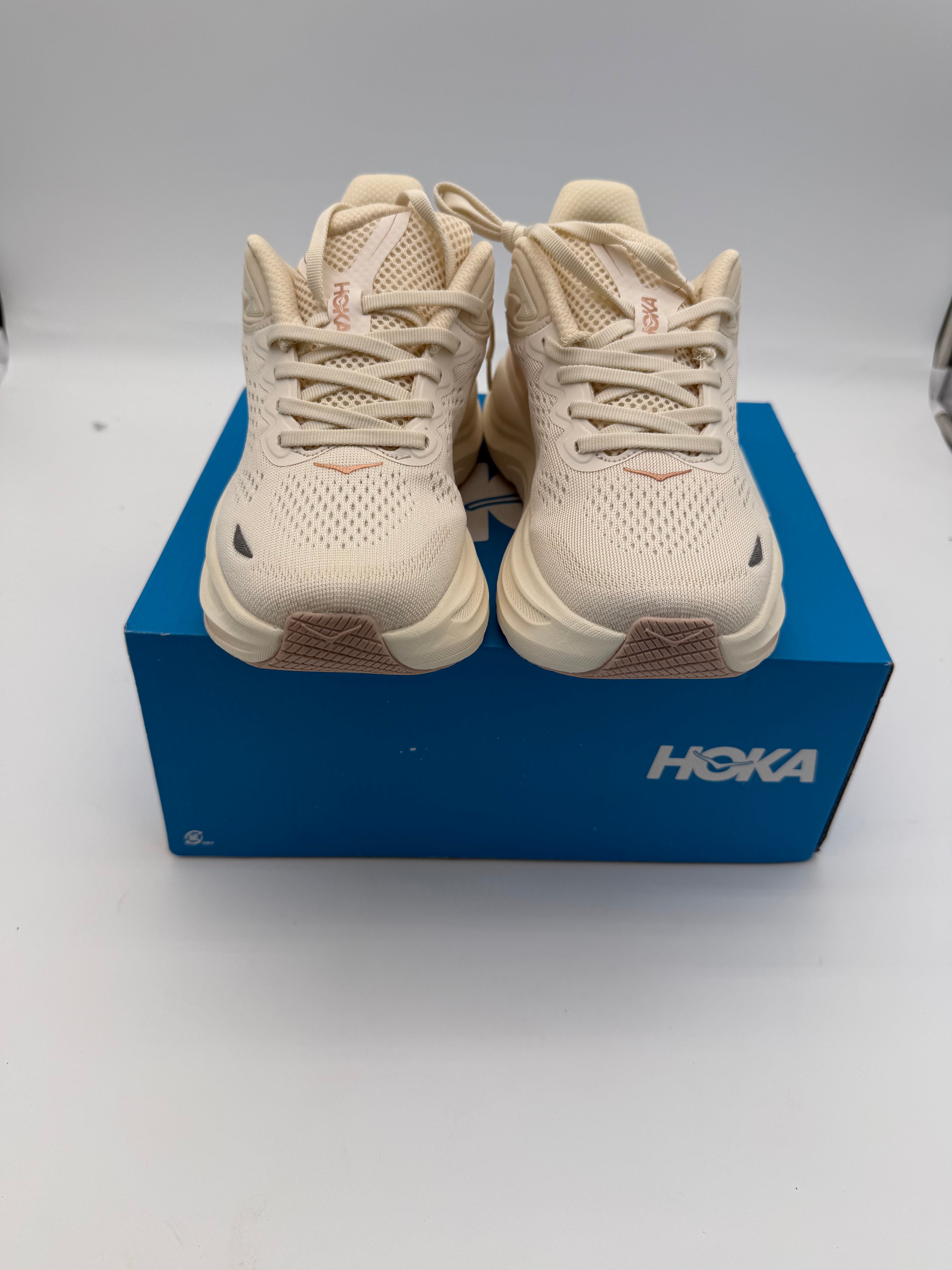 HOKA Women’s Bondi 9 - Beige